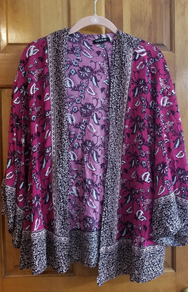 🔥🔥Pink and black Kimono⚡